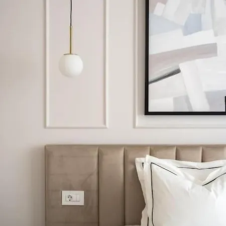 Stylish 2Br Vilacrosse Passage - Netflix Bukarest Exterior foto