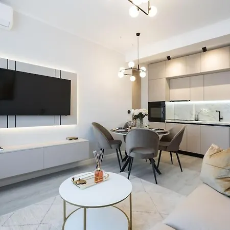 Stylish 2Br Vilacrosse Passage - Netflix Bukarest Exterior foto