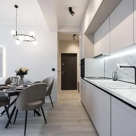 Stylish 2Br Vilacrosse Passage - Netflix Bukarest Exterior foto